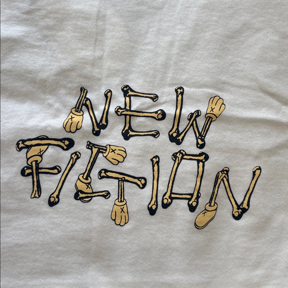 KAWS skeleton new fiction bone White Tee Tan Black Skeleton Character new XL - Picture 7 of 11